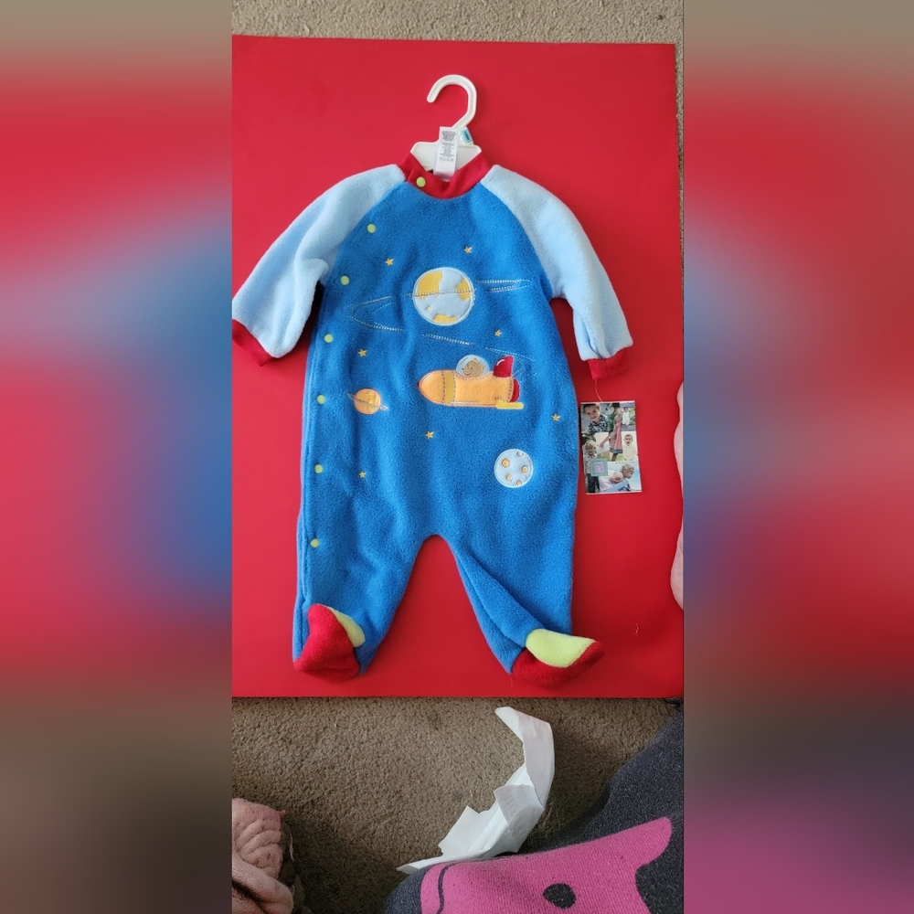 Footie 6 mos